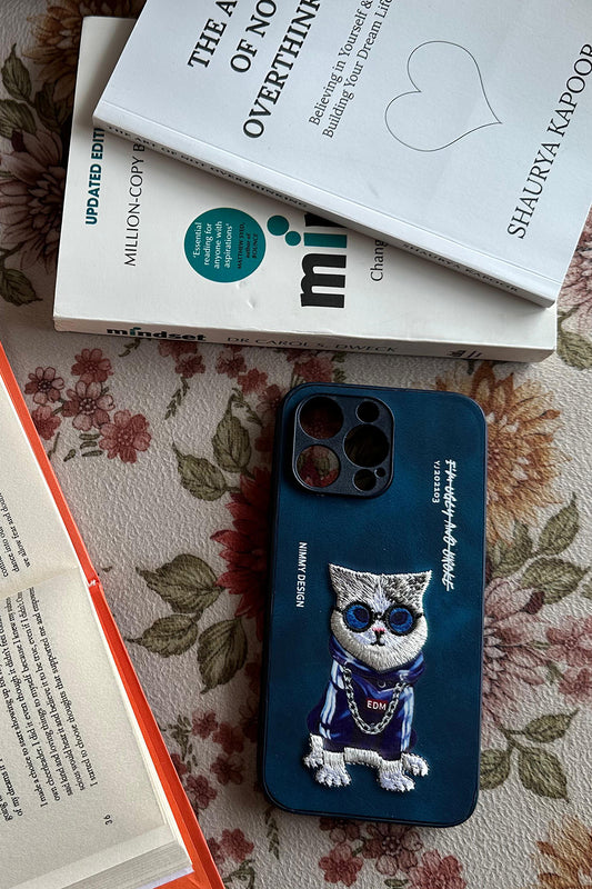 EDM Kitty – Bold & Blue